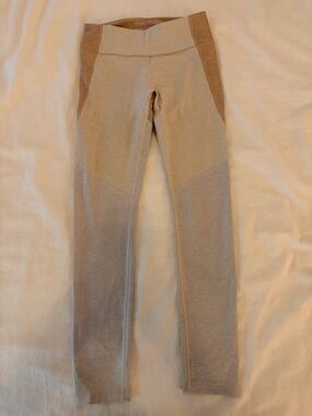 Outdoor Voices leggings